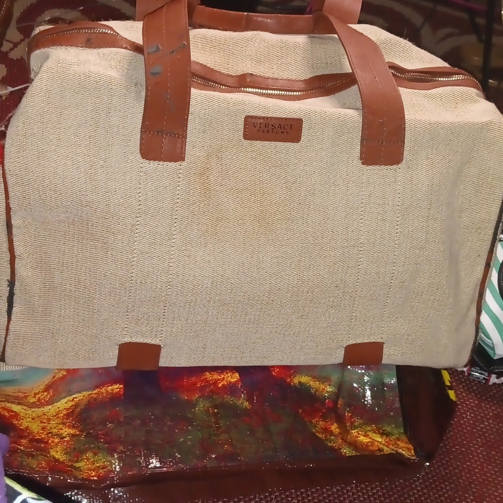 Versace Parfums Travel Bag is great for a project.